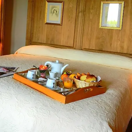 호텔 Le Manoir Des Impressionnistes - Bord De 4*