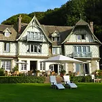 Le Manoir Des Impressionnistes - Bord De Отель 4*