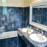 Hotel Le Manoir Des Impressionnistes - Bord De 4*