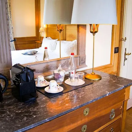 Le Manoir Des Impressionnistes - Bord De 4* オンフルール