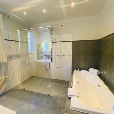 Le Manoir Des Impressionnistes - Bord De オンフルール