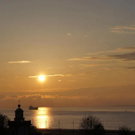 Le Manoir Des Impressionnistes - Bord De オンフルール