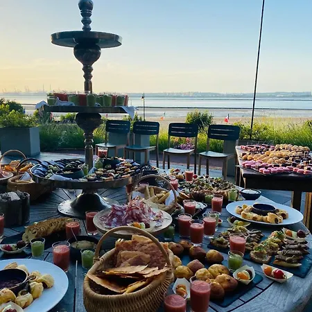 Le Manoir Des Impressionnistes - Bord De Отель 4*