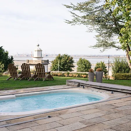 Le Manoir Des Impressionnistes - Bord De 4* Ονφλέρ